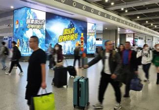 為何功能型飲料喜歡投放高鐵廣告?