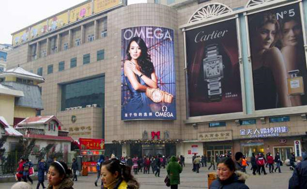 戶外LED廣告價格決定因素