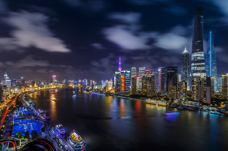 春節上海花旗大廈LED廣告 春節上海花旗大廈LED廣告