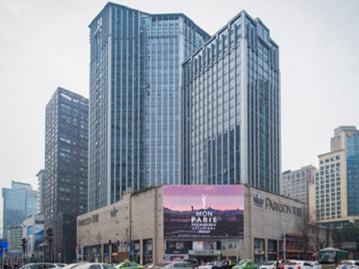 成都春熙路百盛購物中心LED屏廣告 成都春熙路百盛購物中心LED屏廣告