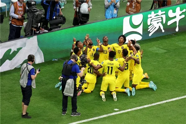 蒙牛卡塔爾世界杯廣告