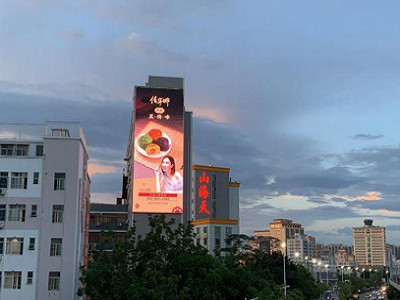 深圳寶安大道會展中心led屏廣告 深圳寶安大道會展中心led屏廣告