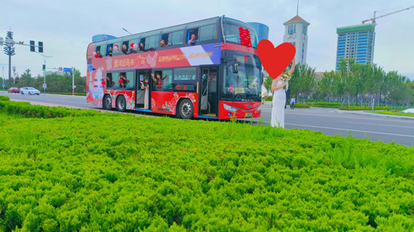 煙臺(tái)公交創(chuàng)意廣告