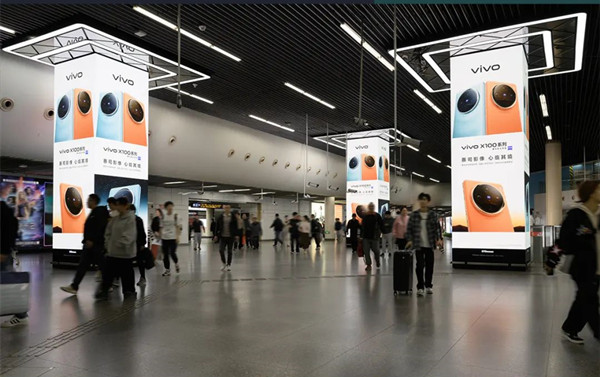 VIVO上海地鐵廣告 VIVO上海地鐵廣告