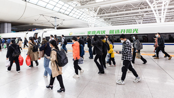 升陽光高鐵廣告