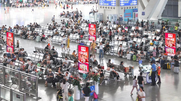 廣州南站LED廣告